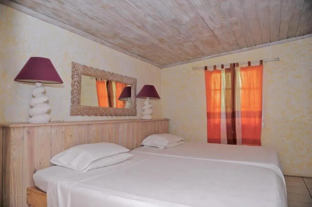***  Bougainvilla Hotel Union Island Saint Vincent i Grenadyny